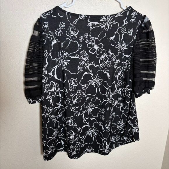 89th + Madison Blouse Women's Large Black Short Sleeve Square Neck Sheer Top - Picture 4 of 8